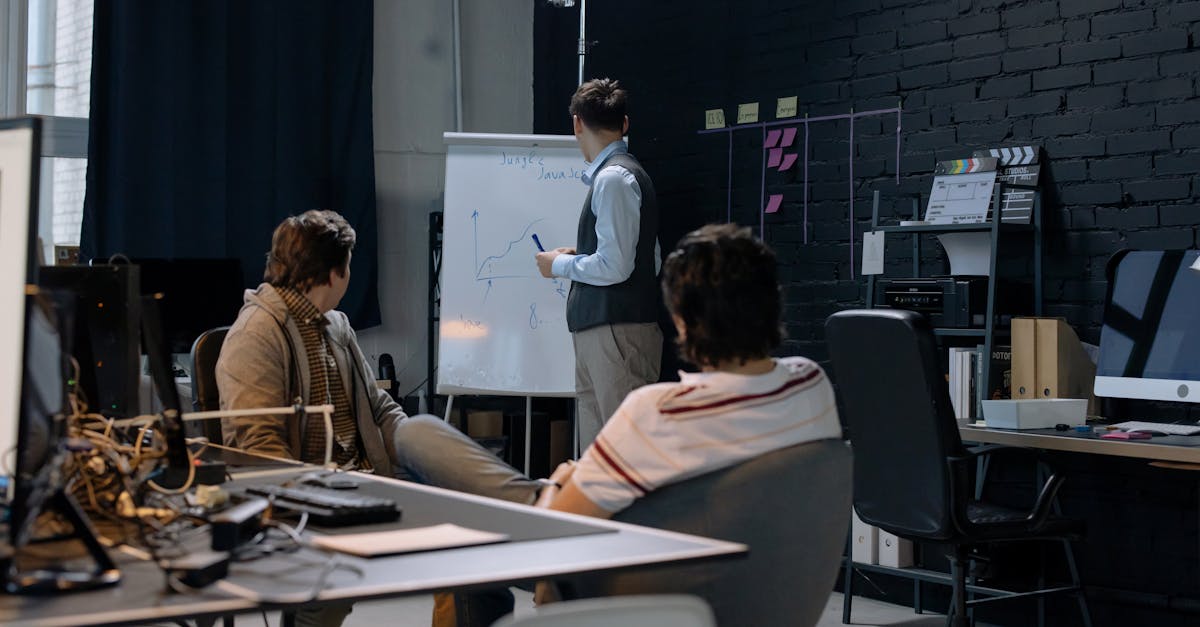 斗鱼 实名账号:流量卡的使用场景和高峰期?